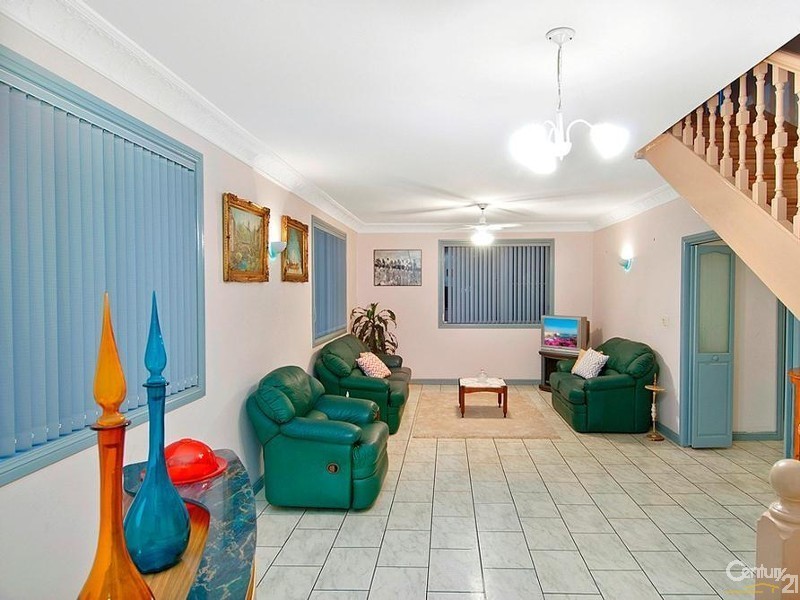 2 Barry Place, Cherrybrook NSW 2126