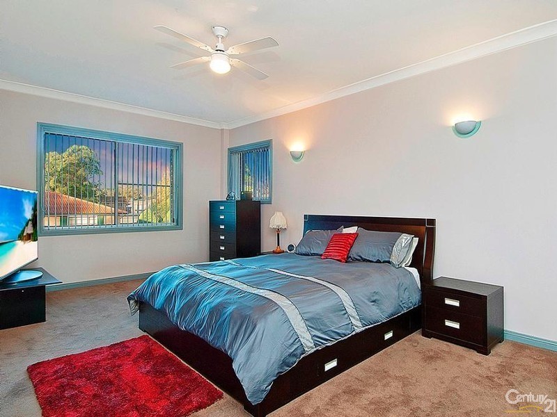 2 Barry Place, Cherrybrook NSW 2126
