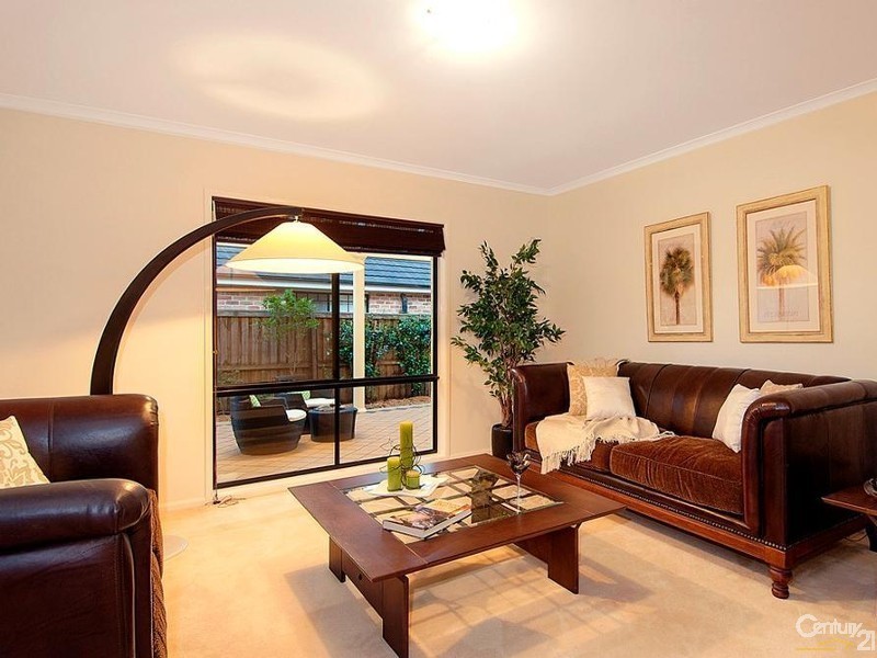 41 John Radley Ave, Dural NSW 2158