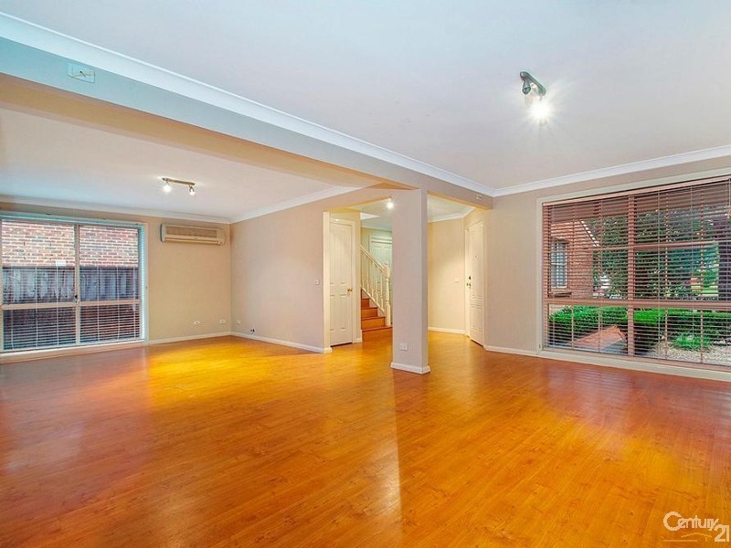 65 Oakhill Drive, Castle Hill NSW 2154