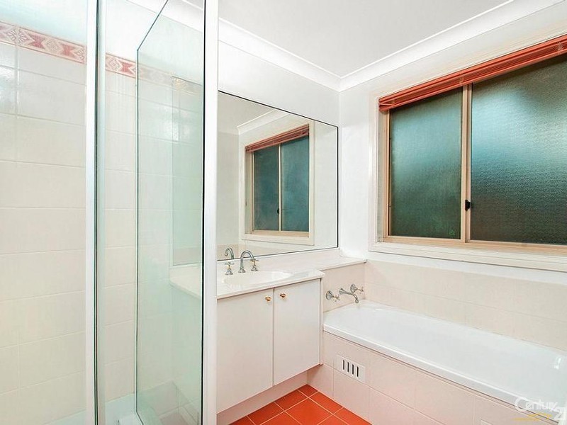 65 Oakhill Drive, Castle Hill NSW 2154