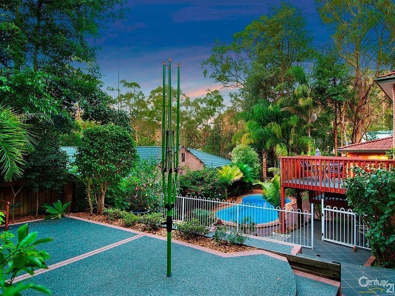 11 Beverley Place, Cherrybrook NSW 2126