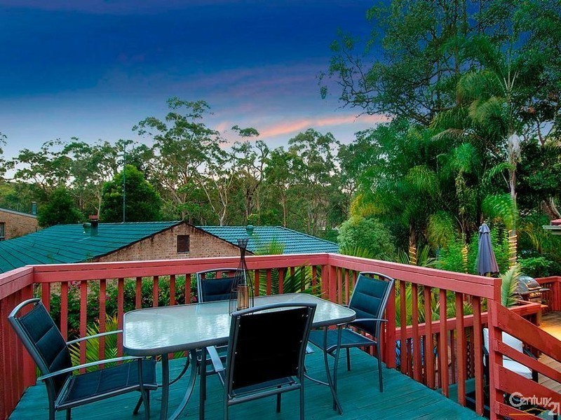 11 Beverley Place, Cherrybrook NSW 2126