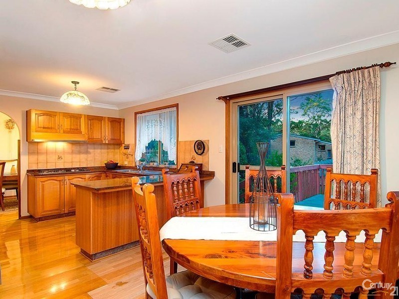 11 Beverley Place, Cherrybrook NSW 2126