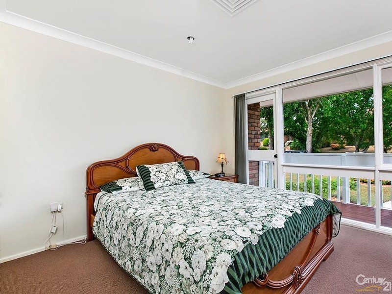 16 Leigh Place, West Pennant Hills NSW 2125