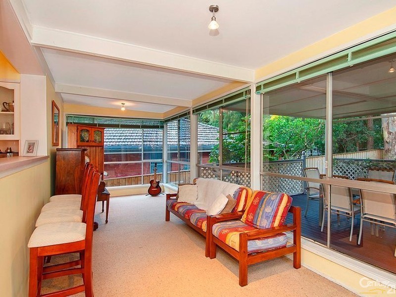 18 Marguerite Crescent, West Pennant Hills NSW 2125