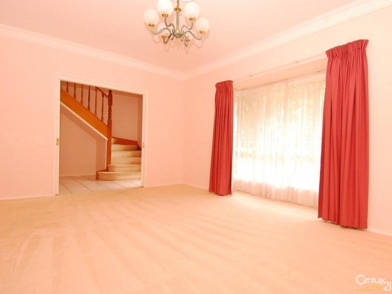 5 Wollemi Place, Dural NSW 2158