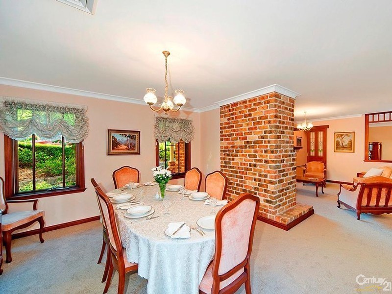 8 Rosella Way, West Pennant Hills NSW 2125