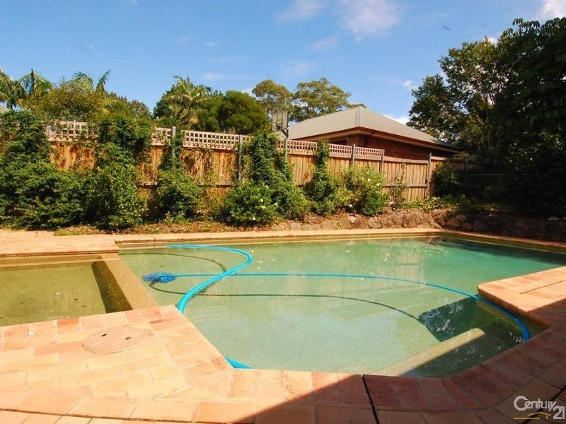 27 Fairburn Avenue, West Pennant Hills NSW 2125