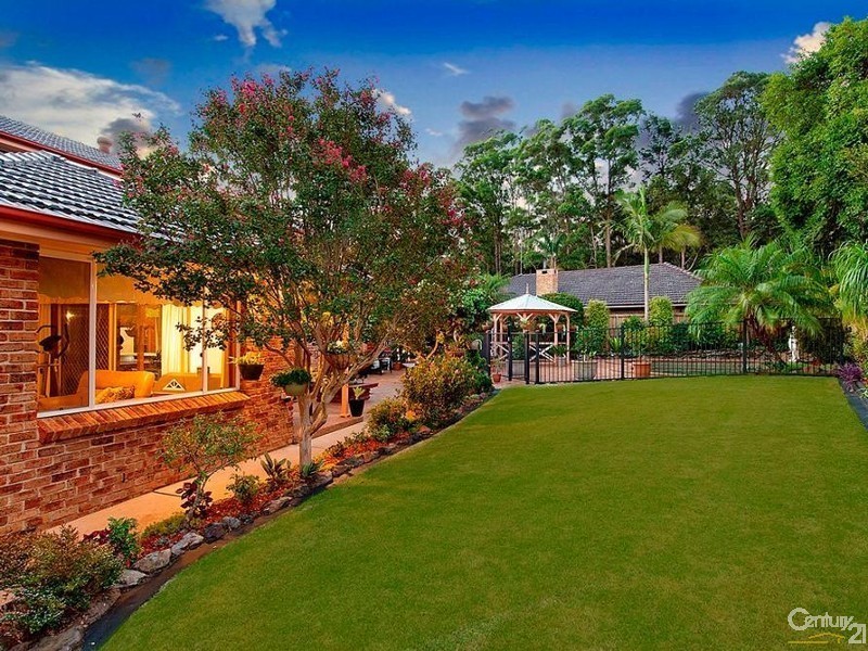 8 James Bellamy Place, West Pennant Hills NSW 2125