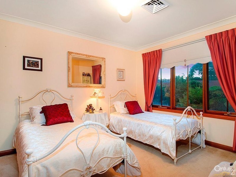 2 Ashford Road, Cherrybrook NSW 2126
