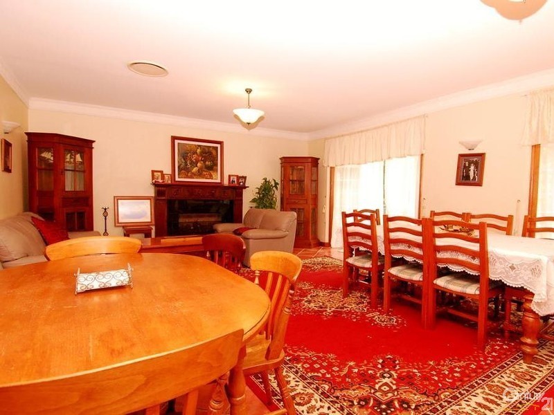 8 Woodglen Place, Cherrybrook NSW 2126