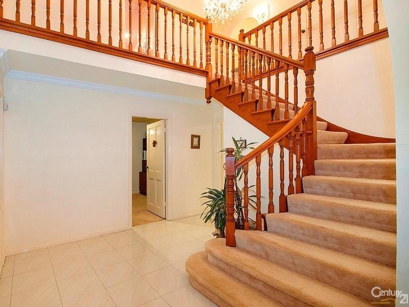 7 Roma Court, West Pennant Hills NSW 2125