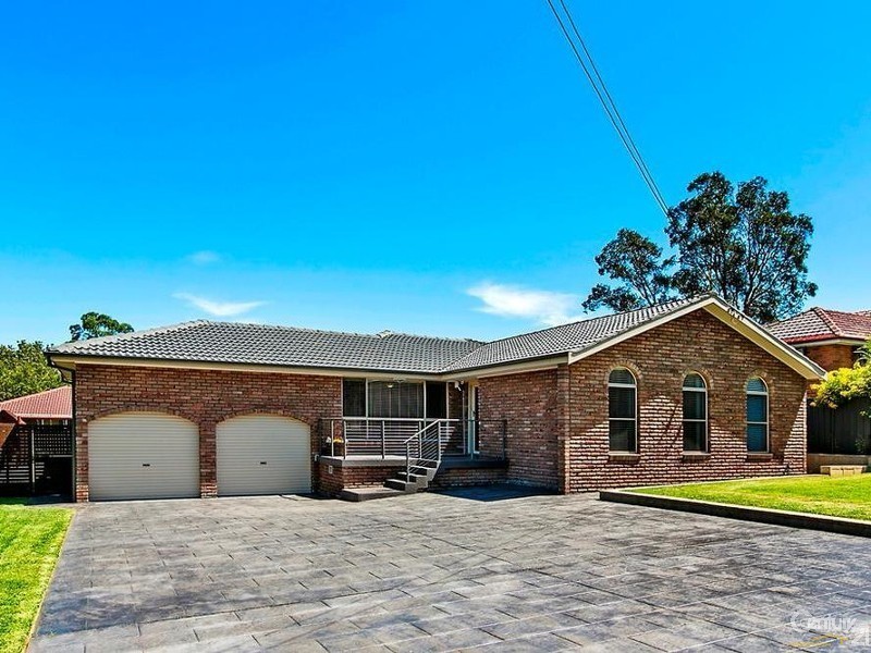 33 Oakes Road, West Pennant Hills NSW 2125
