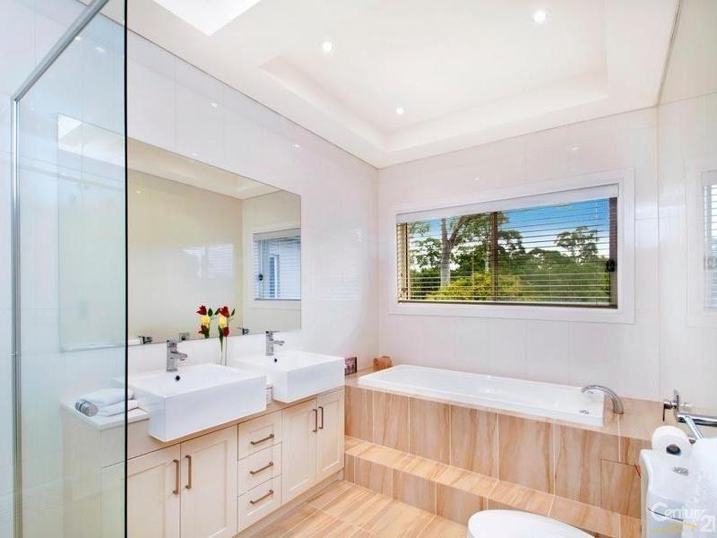 47 Larissa Avenue, West Pennant Hills NSW 2125