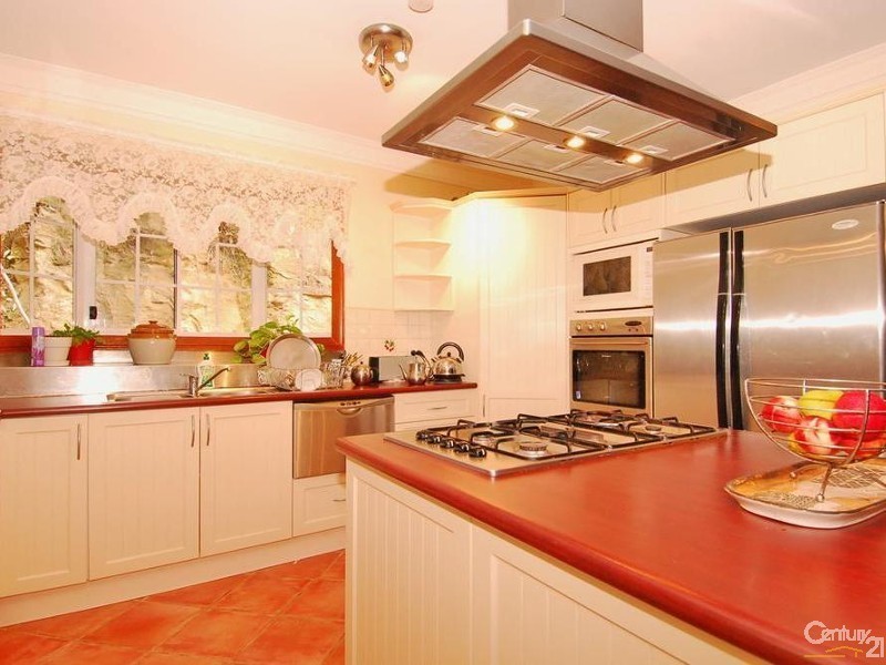 8 Woodglen Place, Cherrybrook NSW 2126