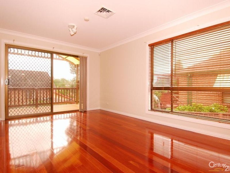 28 Neale Ave, Cherrybrook NSW 2126