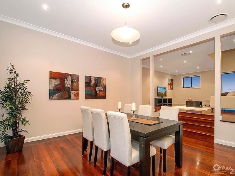 18 Oratava Avenue, West Pennant Hills NSW 2125