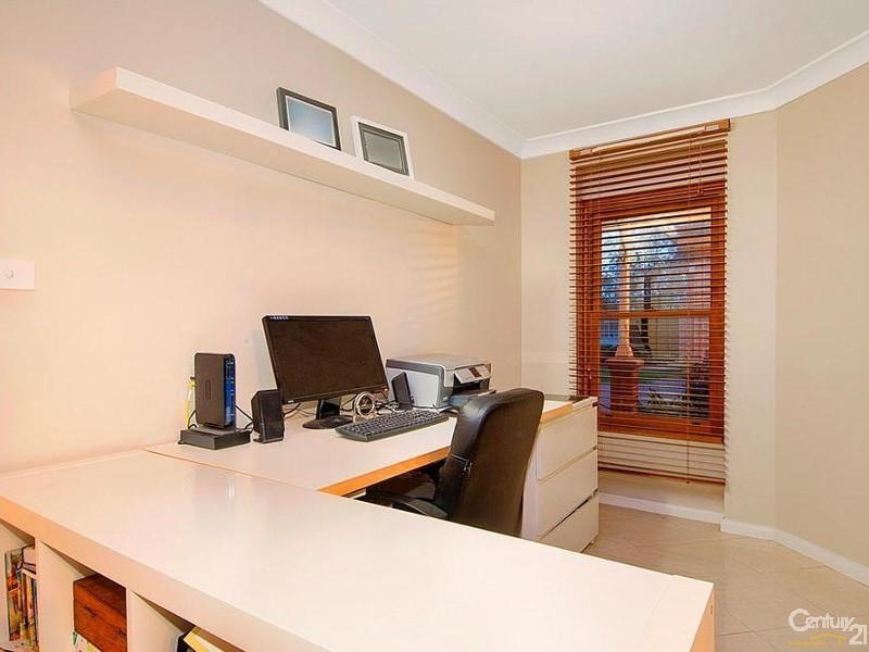 8 Bellenden Place, Dural NSW 2158