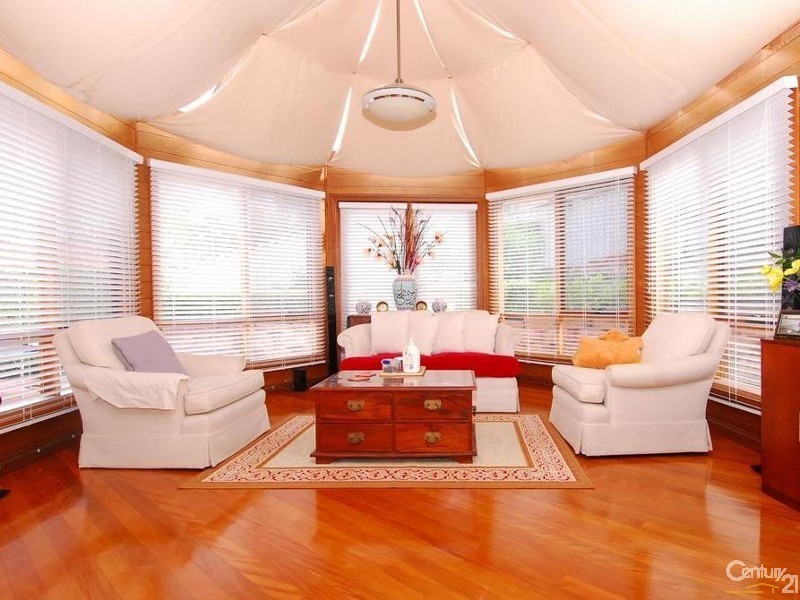 1 Telowie Court, Dural NSW 2158