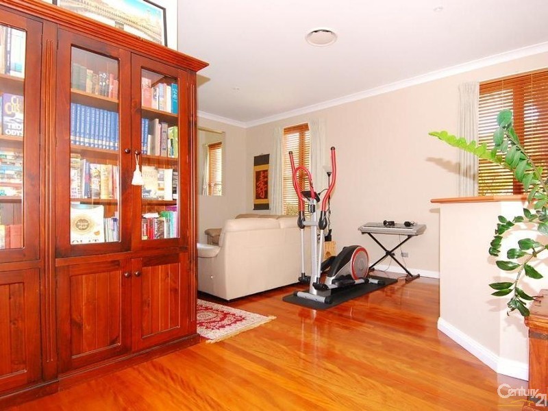 1 Telowie Court, Dural NSW 2158