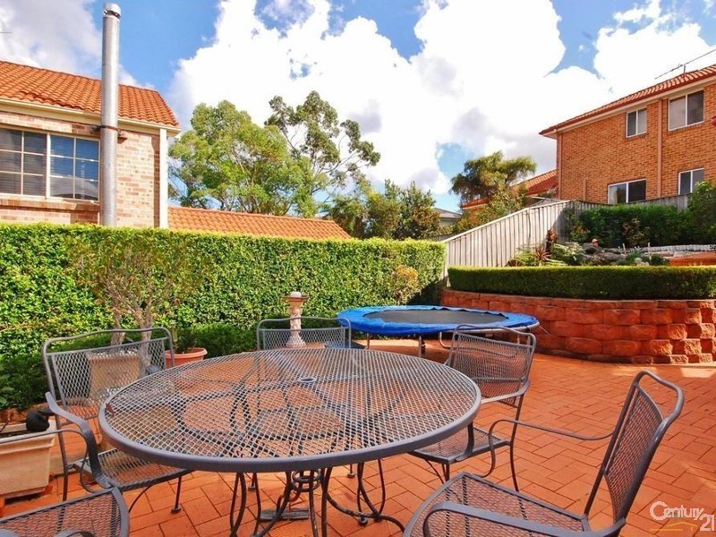 1 Telowie Court, Dural NSW 2158