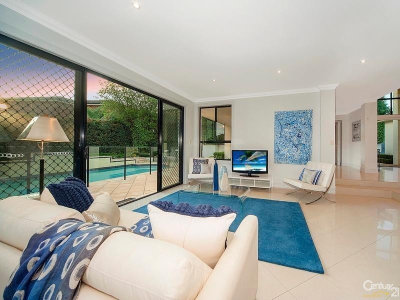 7 Freycinet Close, Dural NSW 2158