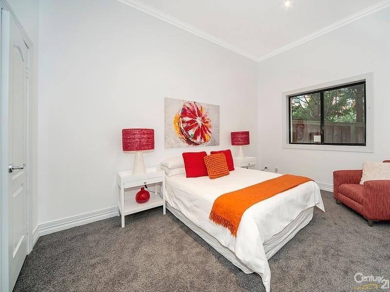 7 Freycinet Close, Dural NSW 2158