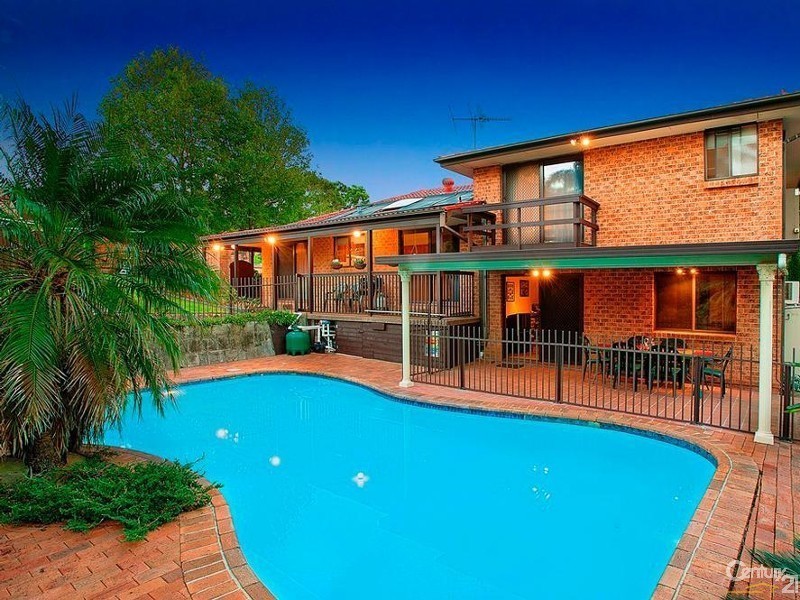 1 Westmore Drive, West Pennant Hills NSW 2125