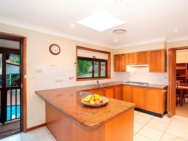 1 Westmore Drive, West Pennant Hills NSW 2125