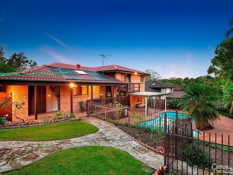 1 Westmore Drive, West Pennant Hills NSW 2125