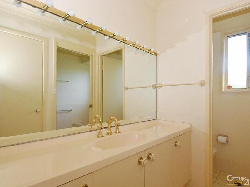 8 Ruth Place, Cherrybrook NSW 2126