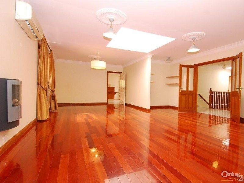 32 Bellbird Place, West Pennant Hills NSW 2125