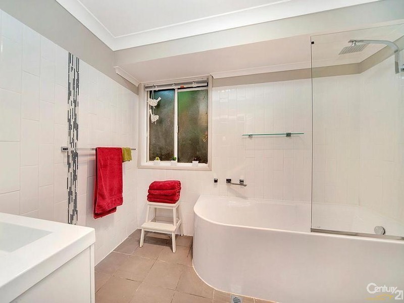 18 Woodcrest Place, Cherrybrook NSW 2126