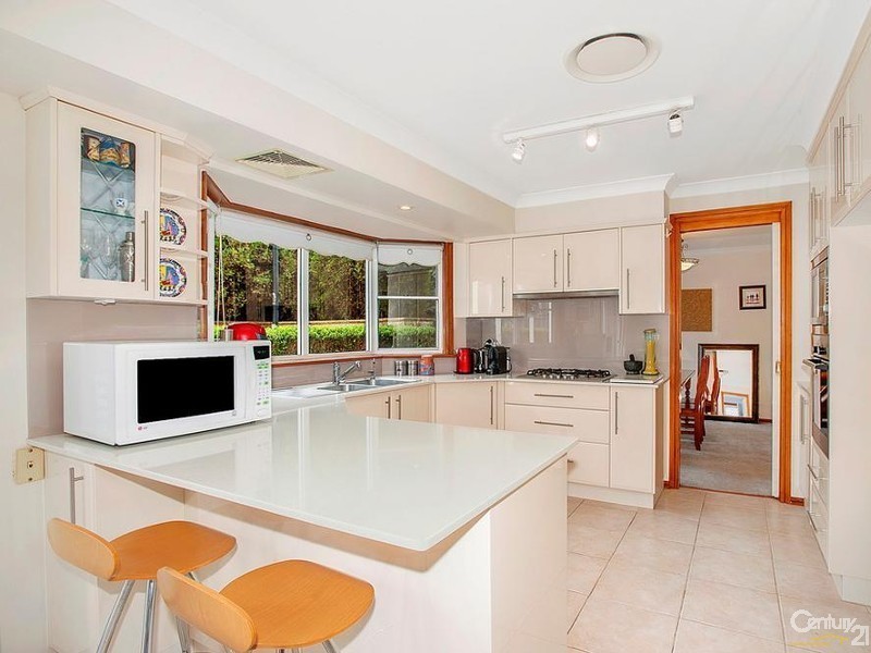 86 Fallon Drive, Dural NSW 2158