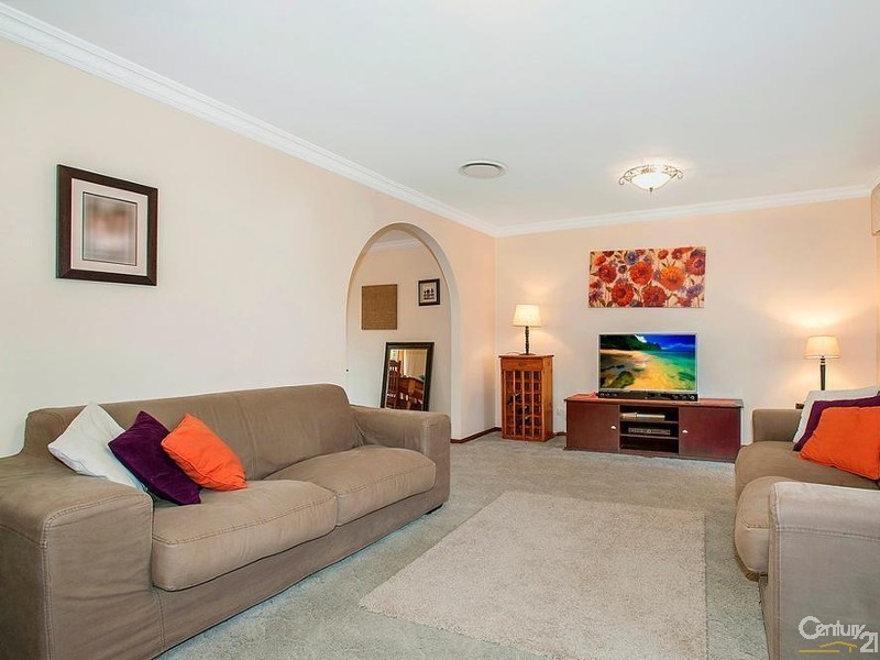 86 Fallon Drive, Dural NSW 2158