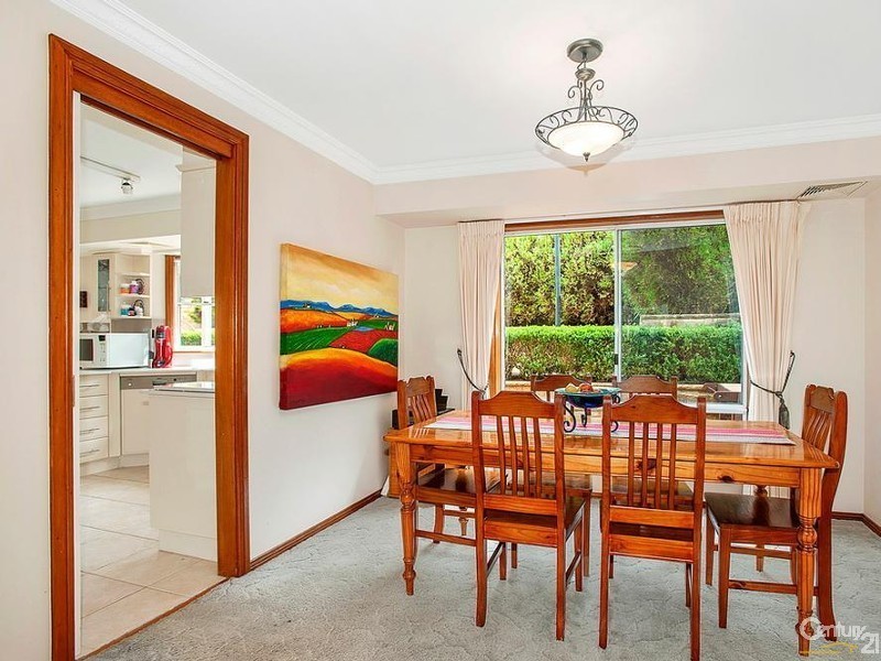 86 Fallon Drive, Dural NSW 2158