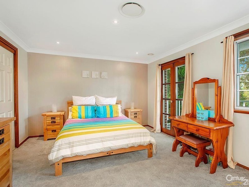 86 Fallon Drive, Dural NSW 2158
