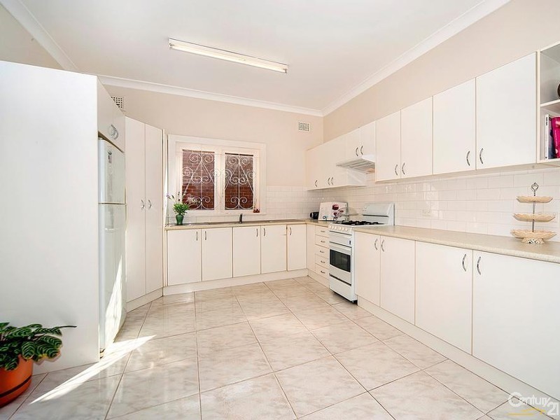 412 Penshurst Street, Chatswood NSW 2067