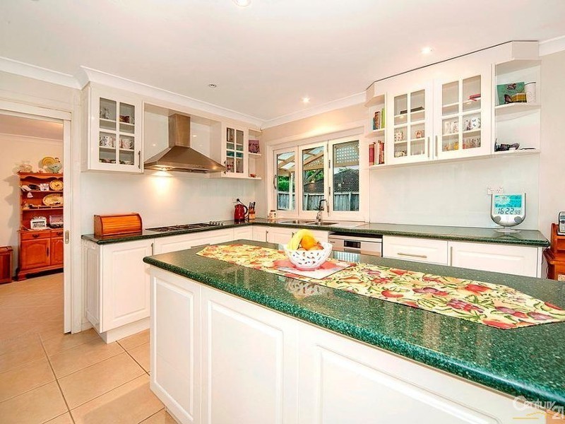 8 Brunel Close, Cherrybrook NSW 2126