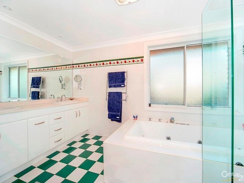 8 Brunel Close, Cherrybrook NSW 2126