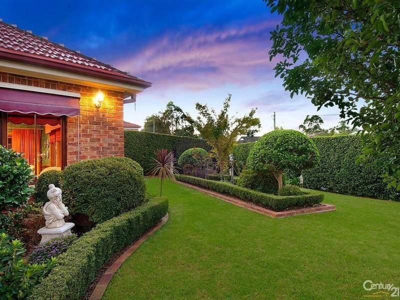2 Ashford Rd, Cherrybrook NSW 2126