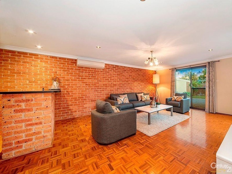 6 Stanton Drive, West Pennant Hills NSW 2125