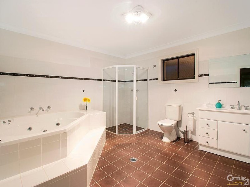 18 Oratava Avenue, West Pennant Hills NSW 2125