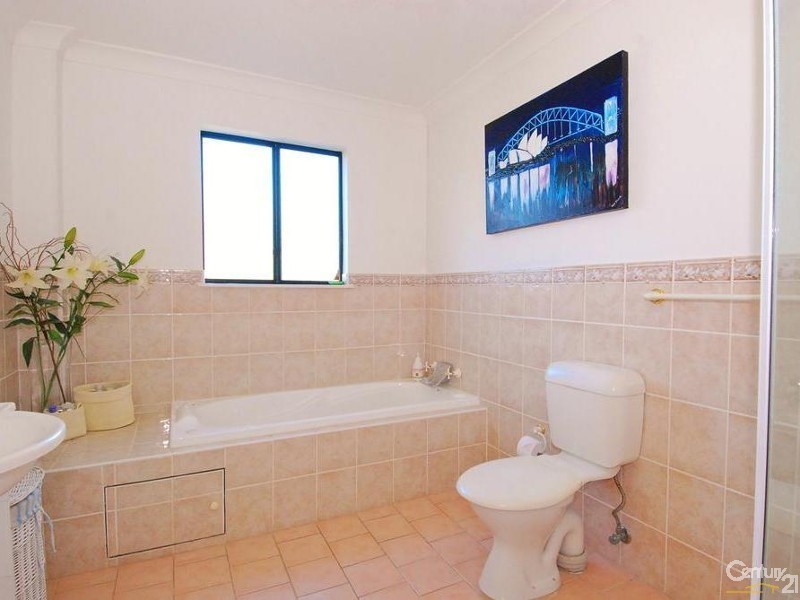 1/22-24 Pearce St, Baulkham Hills NSW 2153