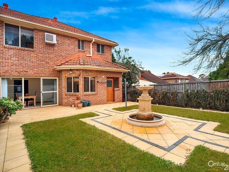 11 Merriwa Place, Cherrybrook NSW 2126