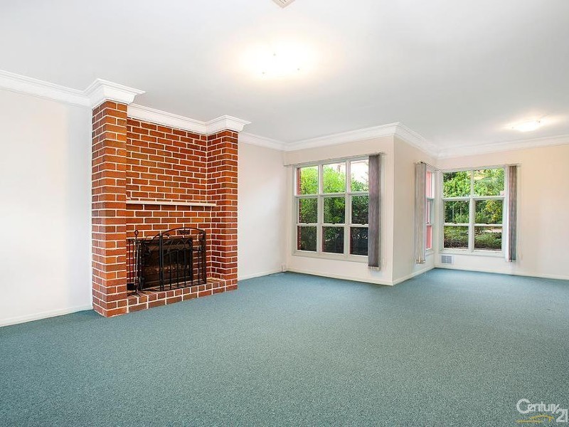 6 Scarborough Way, Cherrybrook NSW 2126