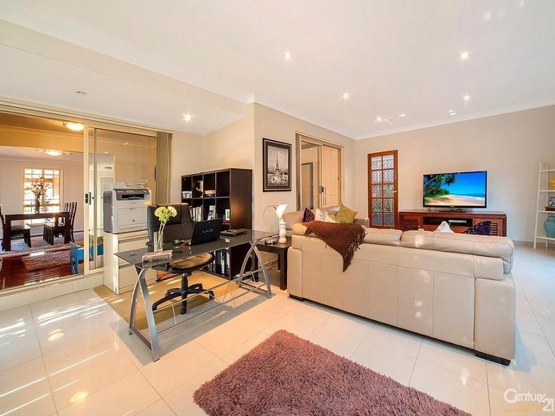 55F Thomas Wilkinson Avenue, Dural NSW 2158