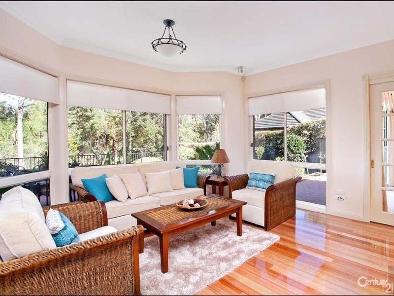 8 Neville Court, Castle Hill NSW 2154