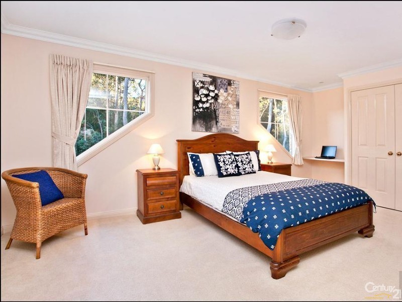 8 Neville Court, Castle Hill NSW 2154